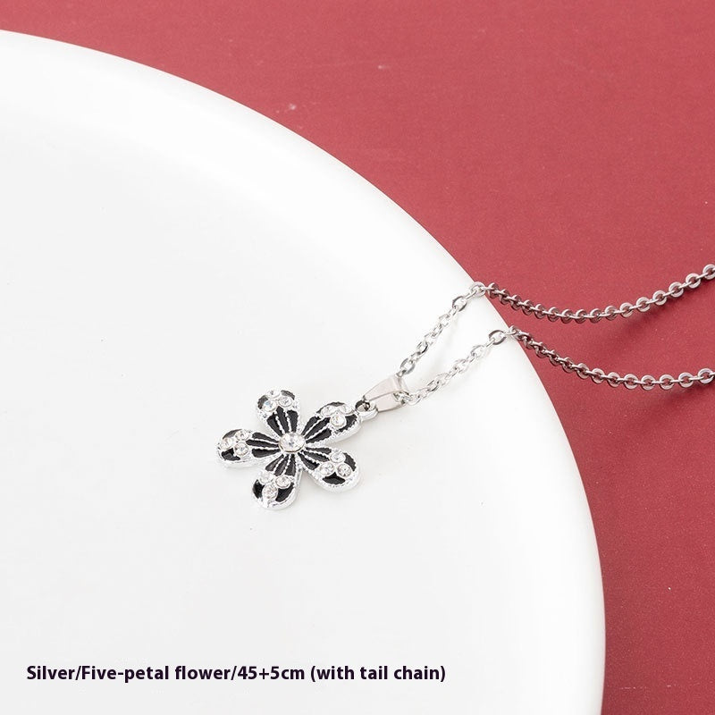 Clover Necklace Titanium Steel No Fading Ornament Women